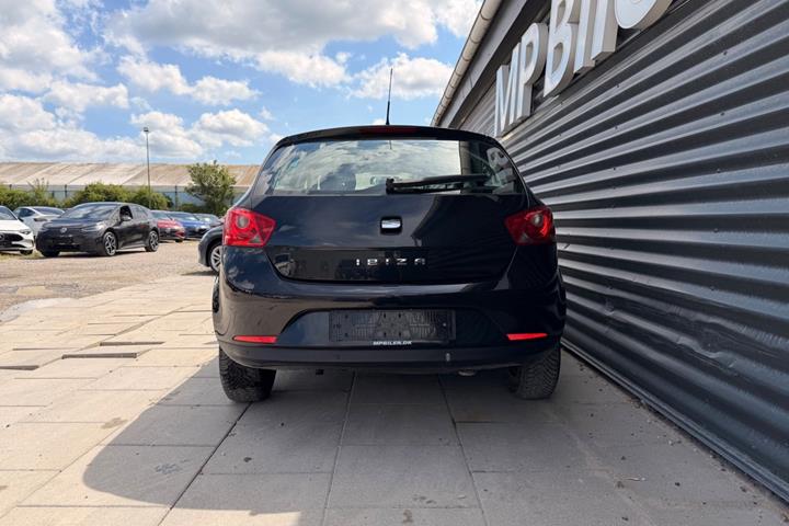 Sort Seat Ibiza fra 2009