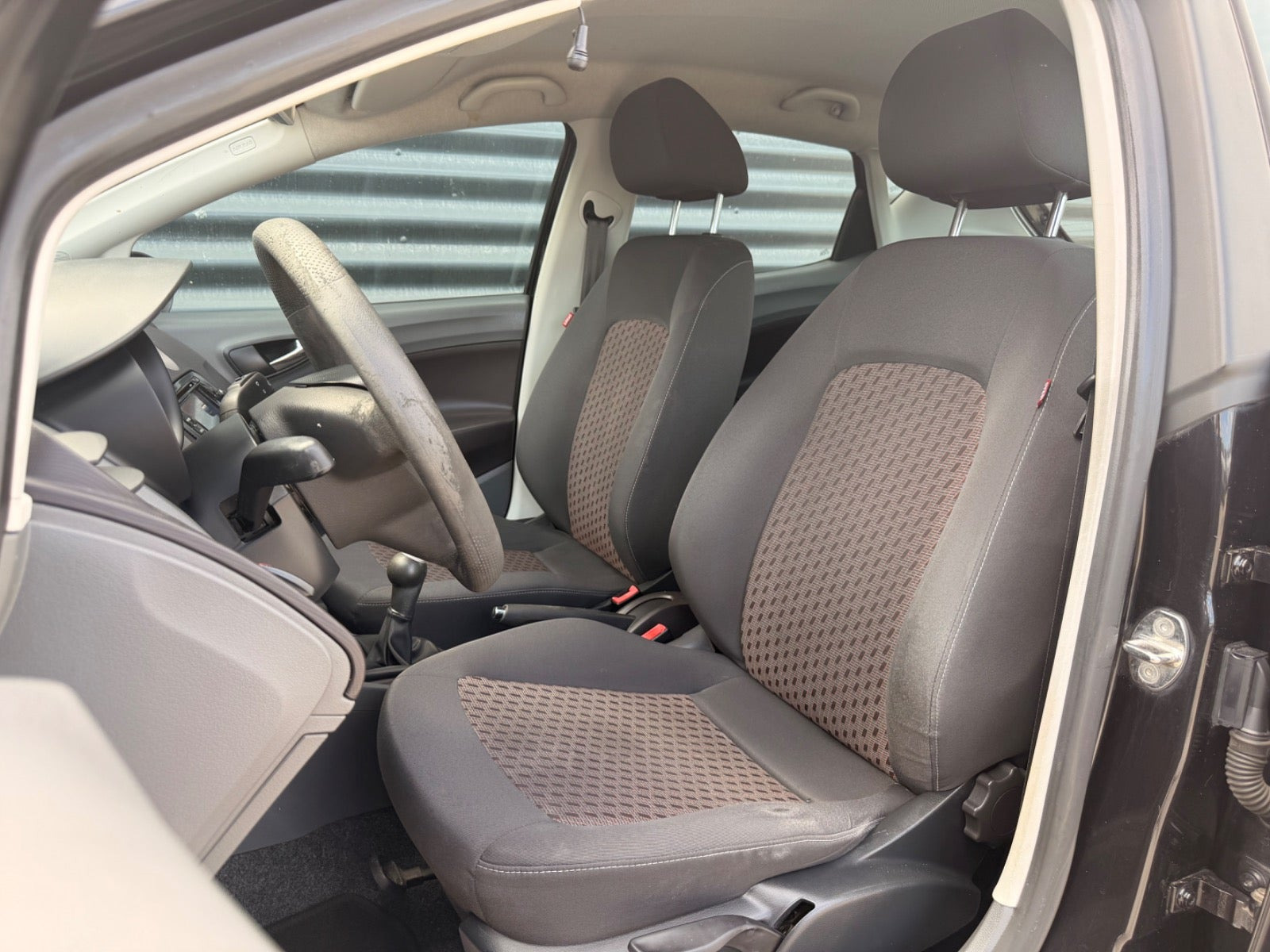Sort Seat Ibiza fra 2009