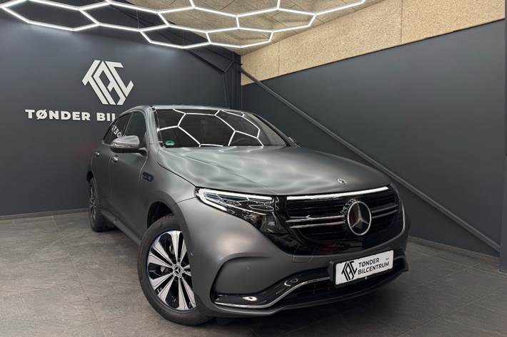 Grå Mercedes EQC400 fra 2023