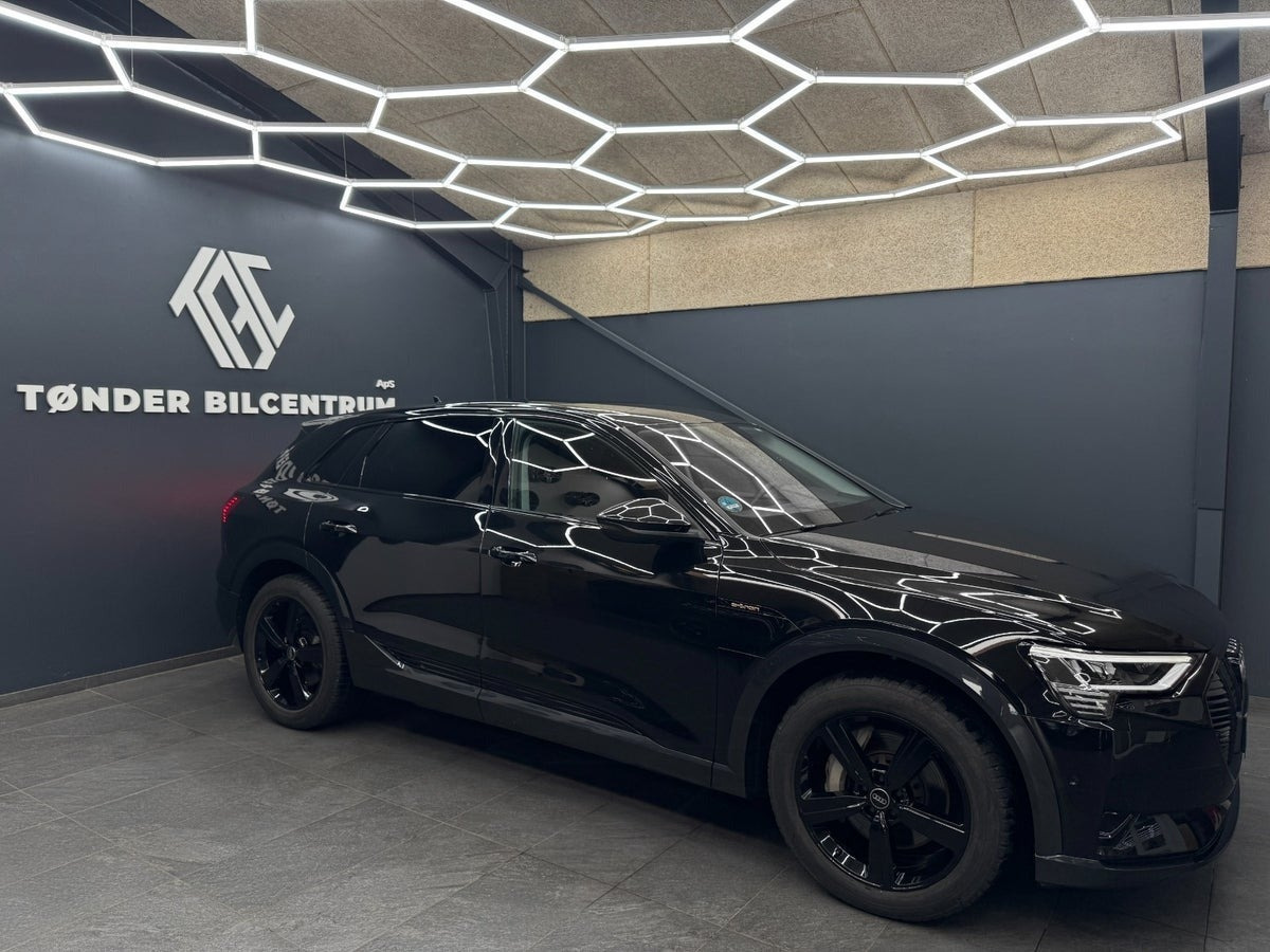 Sort Audi e-tron fra 2023