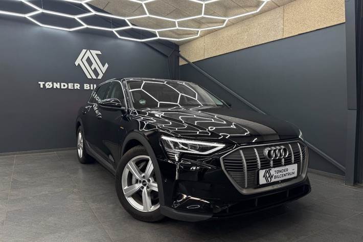 Sort Audi e-tron fra 2022