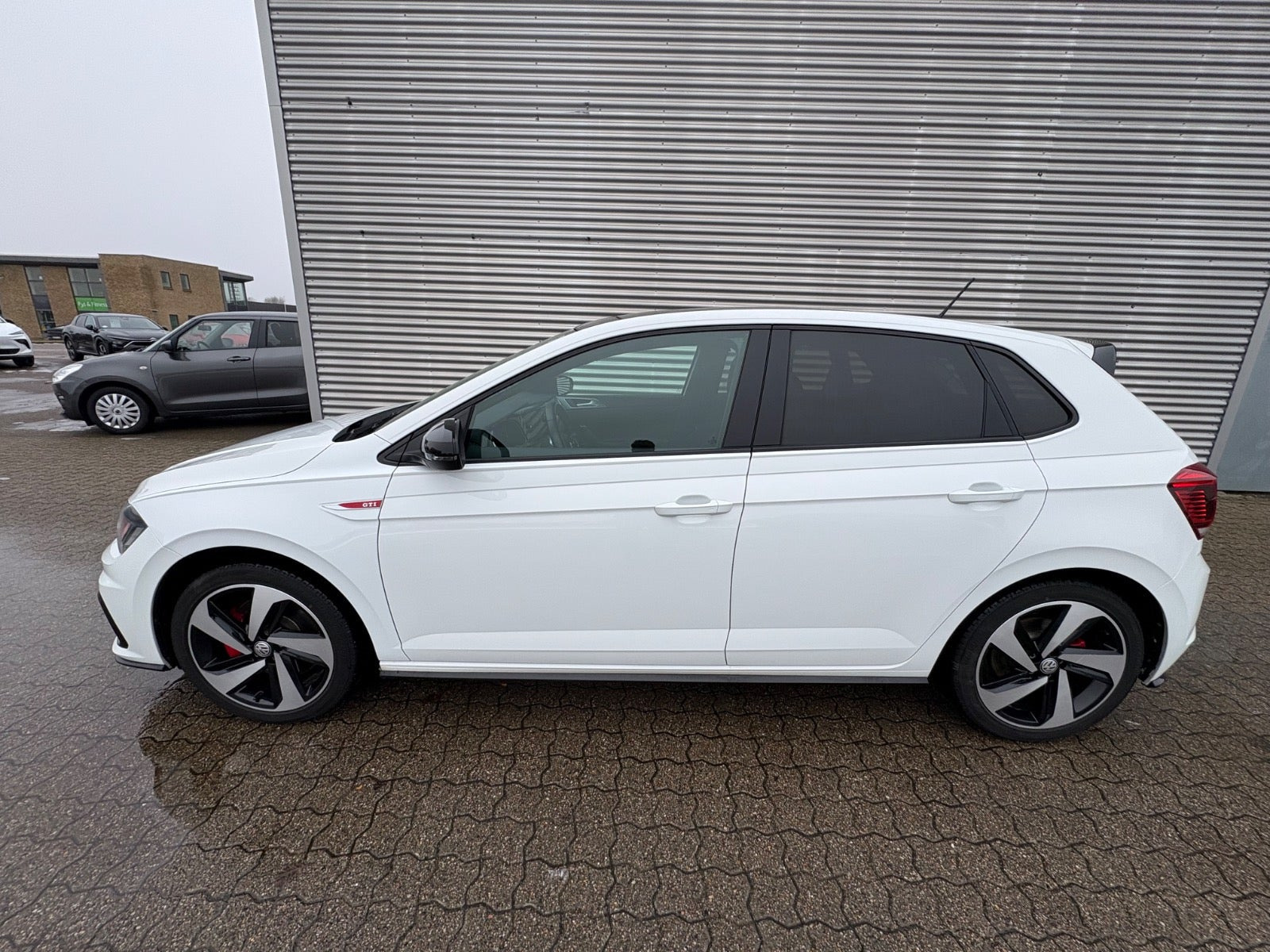 Hvid VW Polo fra 2018