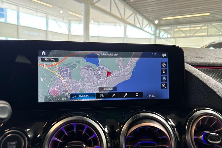 Sort Mercedes EQA250 fra 2022