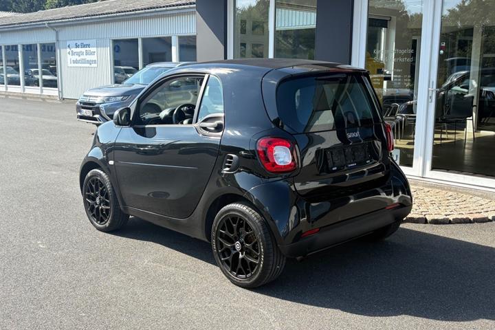 Sort Smart Fortwo fra 2018