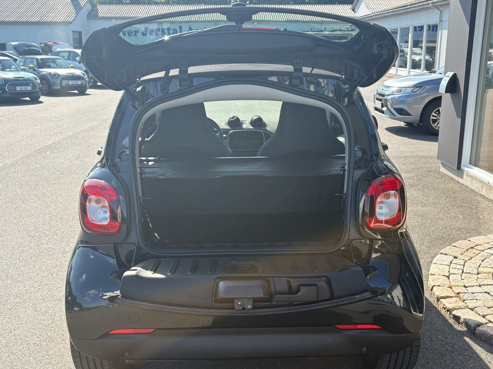 Sort Smart Fortwo fra 2018