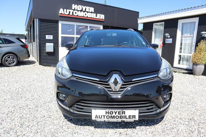 Sort Renault Clio IV fra 2017