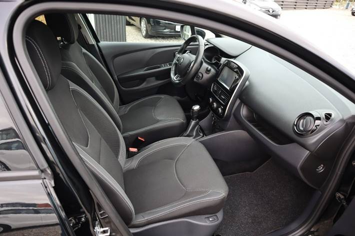 Sort Renault Clio IV fra 2017