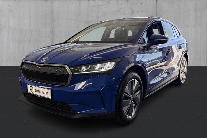 Blå Skoda Enyaq fra 2023