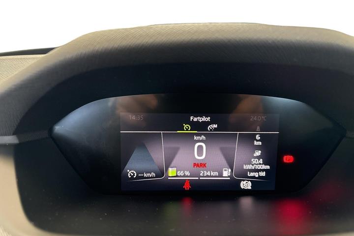 Blå Skoda Enyaq fra 2023