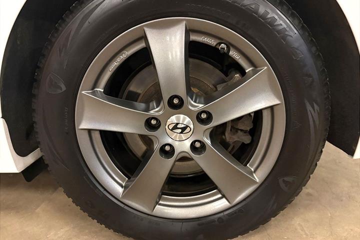 Hvid Hyundai Ioniq fra 2020
