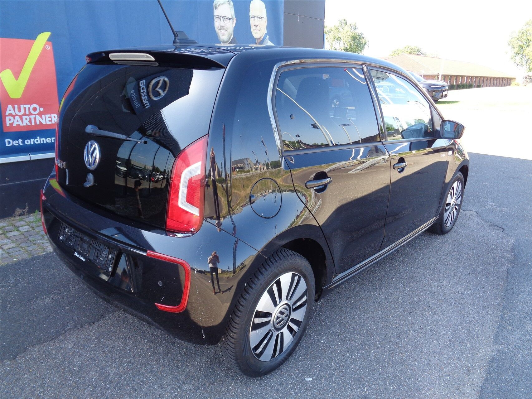 Sort VW UP! fra 2015