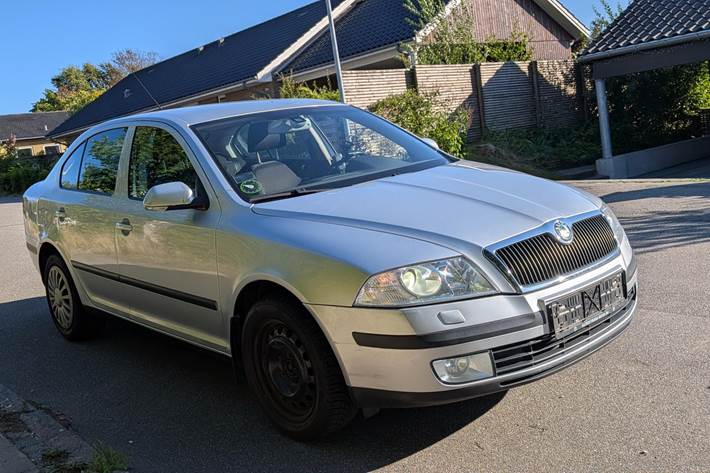 Sølv Skoda Octavia fra 2008