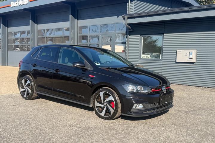 undefined VW Polo fra 2019 set udefra