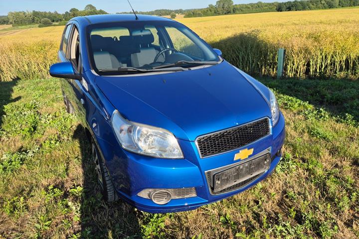 Blå Chevrolet Aveo fra 2010