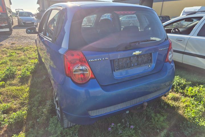 Blå Chevrolet Aveo fra 2010