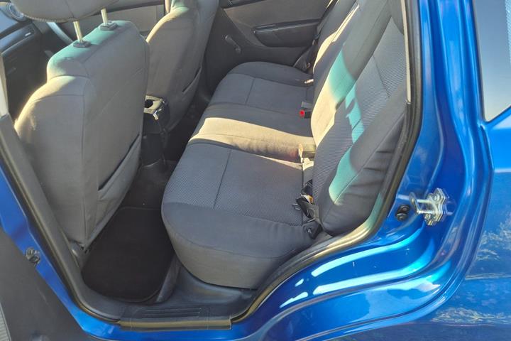 Blå Chevrolet Aveo fra 2010