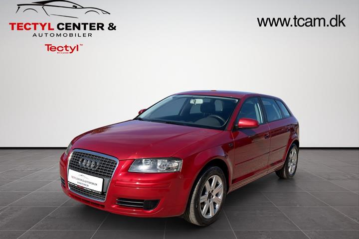 Rød Audi A3 fra 2008