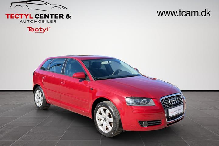 Rød Audi A3 fra 2008