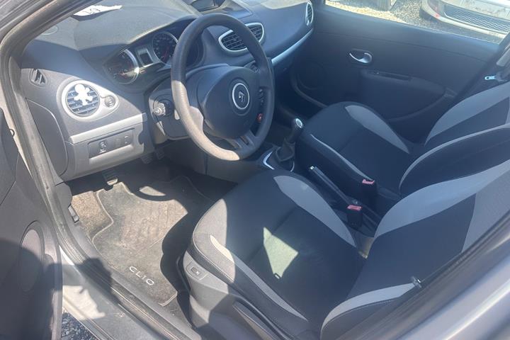 undefined Renault Clio III fra 2011