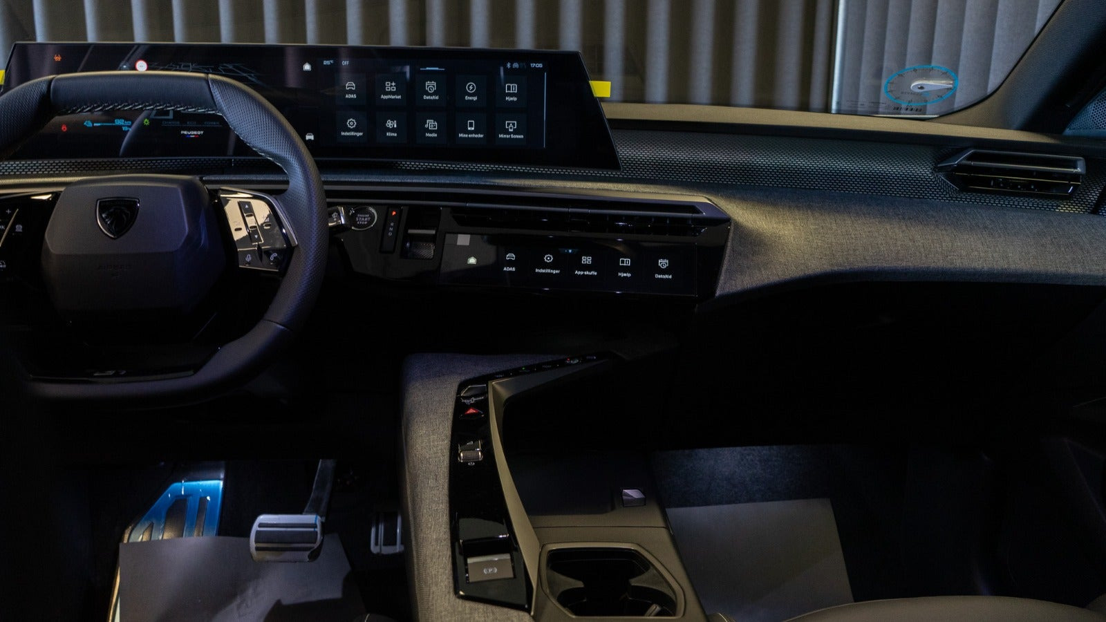 Sort Peugeot e-5008 fra 2026