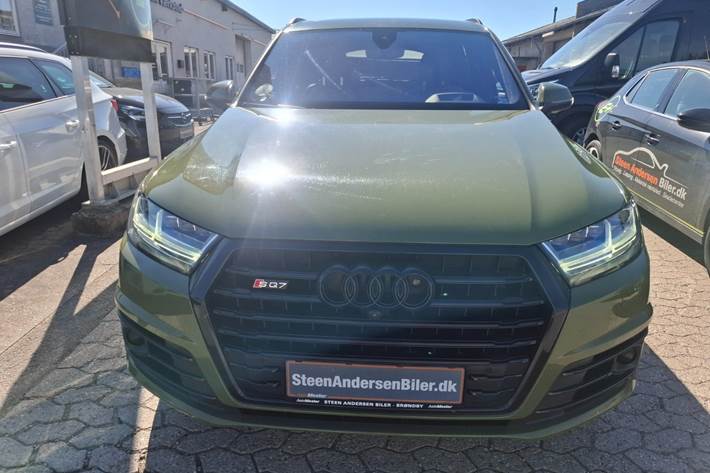 Grå Audi SQ7 fra 2018
