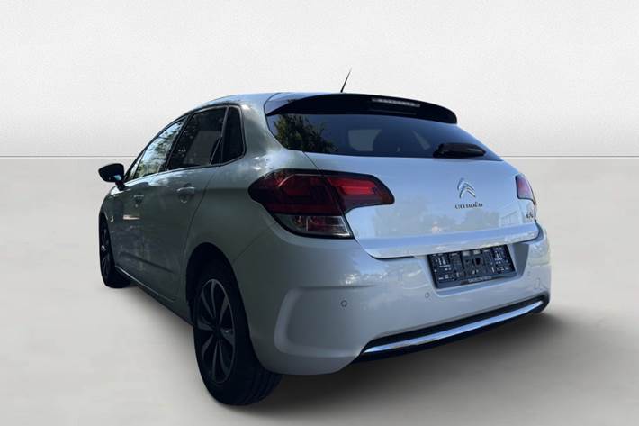 Grøn Citroën C4 fra 2018