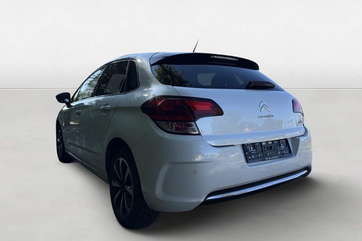 Grøn Citroën C4 fra 2018