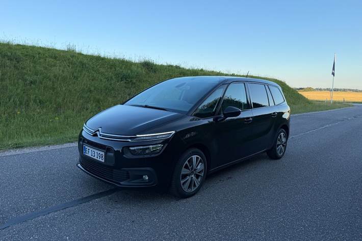 Sort Citroën Grand C4 Picasso fra 2017 set udefra