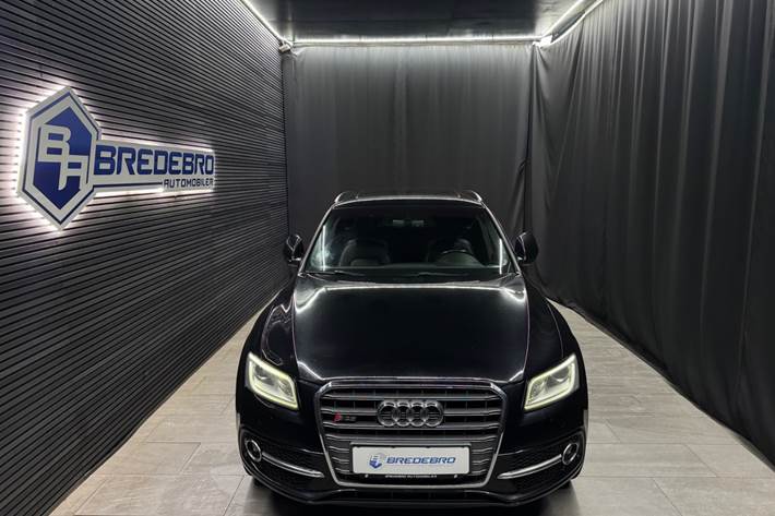 Sort Audi SQ5 fra 2013