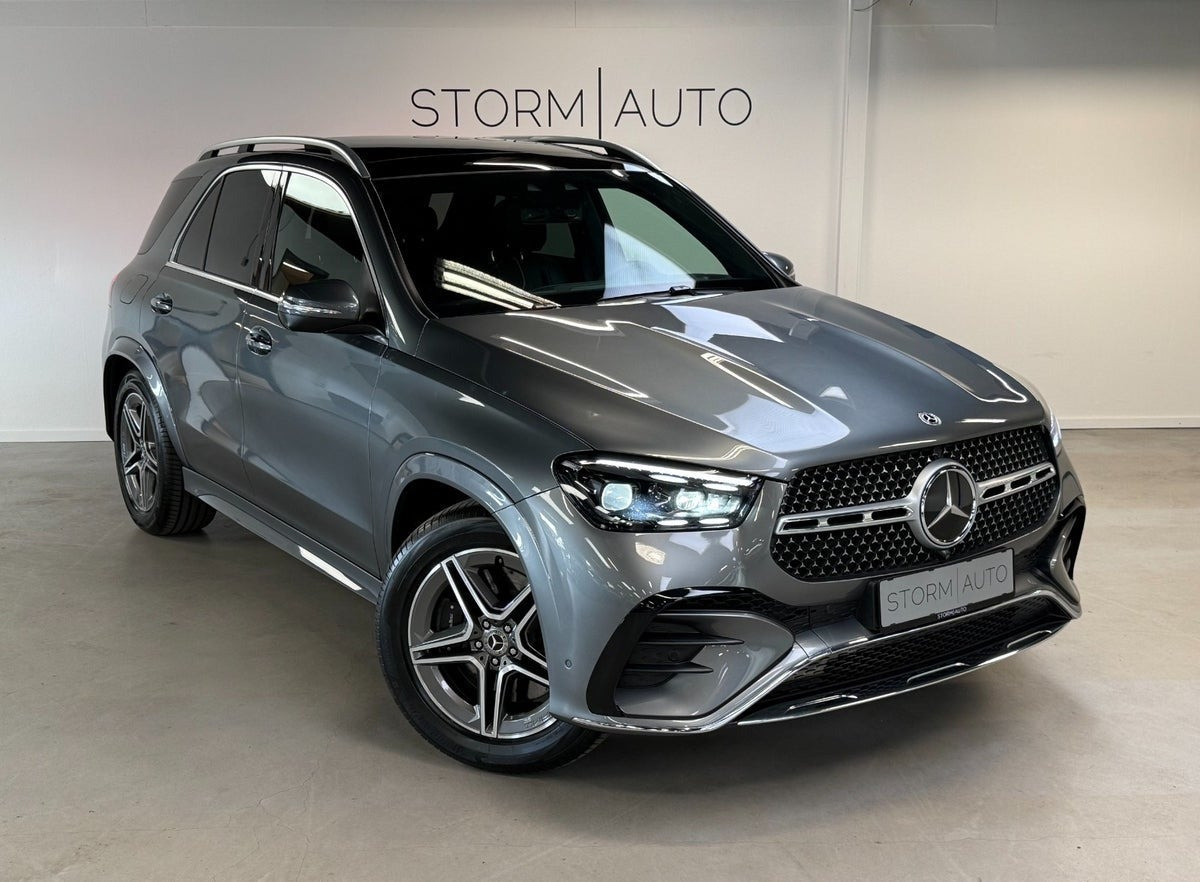 Grå Mercedes GLE350 de fra 2024