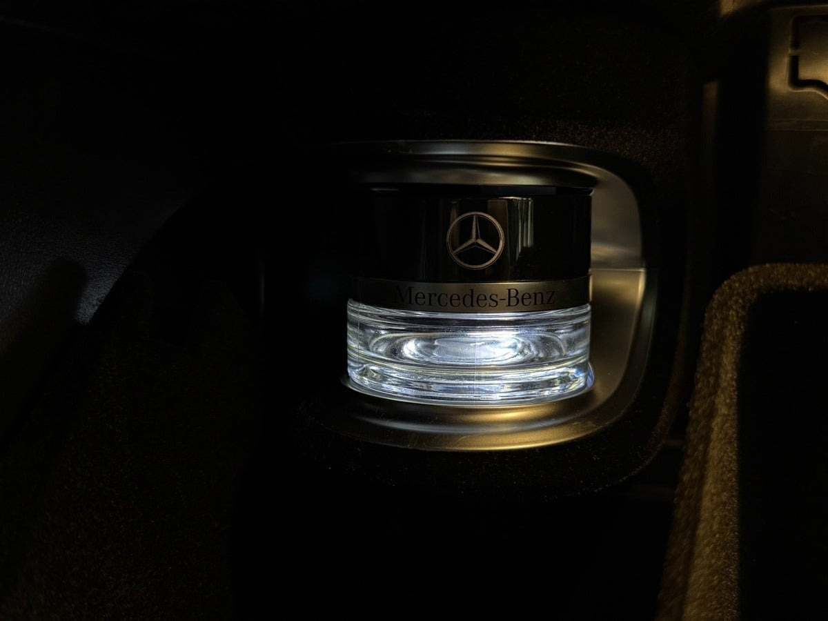 Grå Mercedes GLE350 de fra 2024