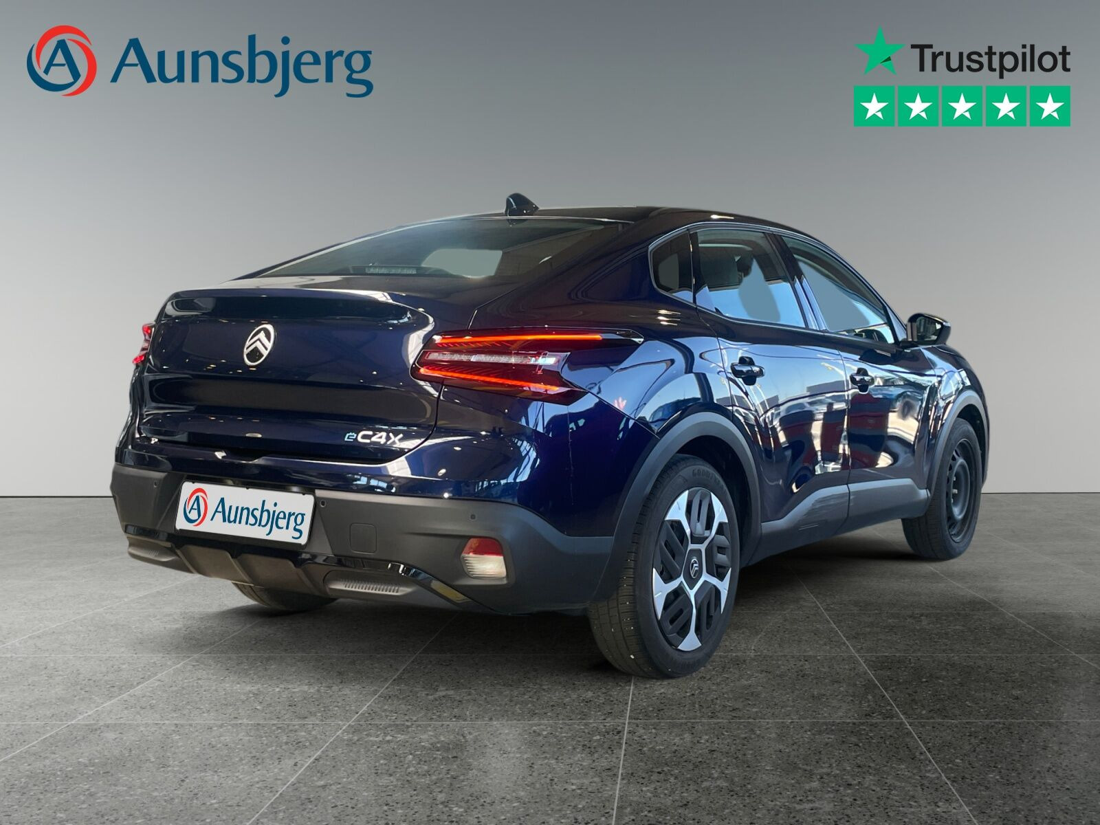 Blå Citroën ë-C4 X fra 2025