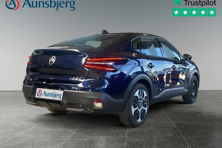 Blå Citroën ë-C4 X fra 2025
