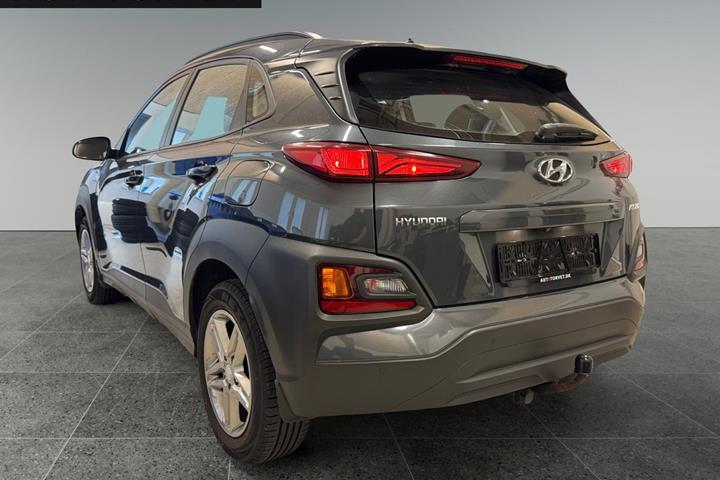 Grå Hyundai Kona fra 2017