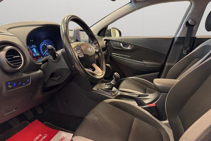 Grå Hyundai Kona fra 2017