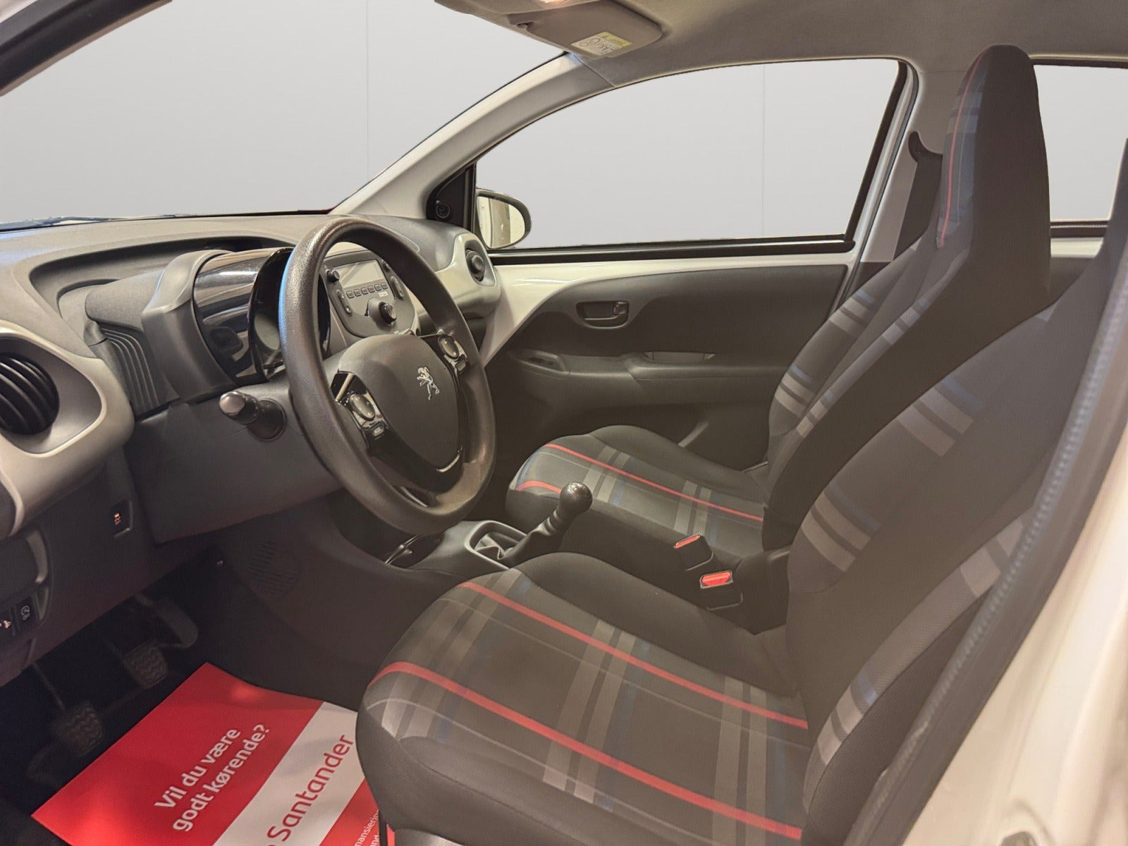 Hvid Peugeot 108 fra 2014