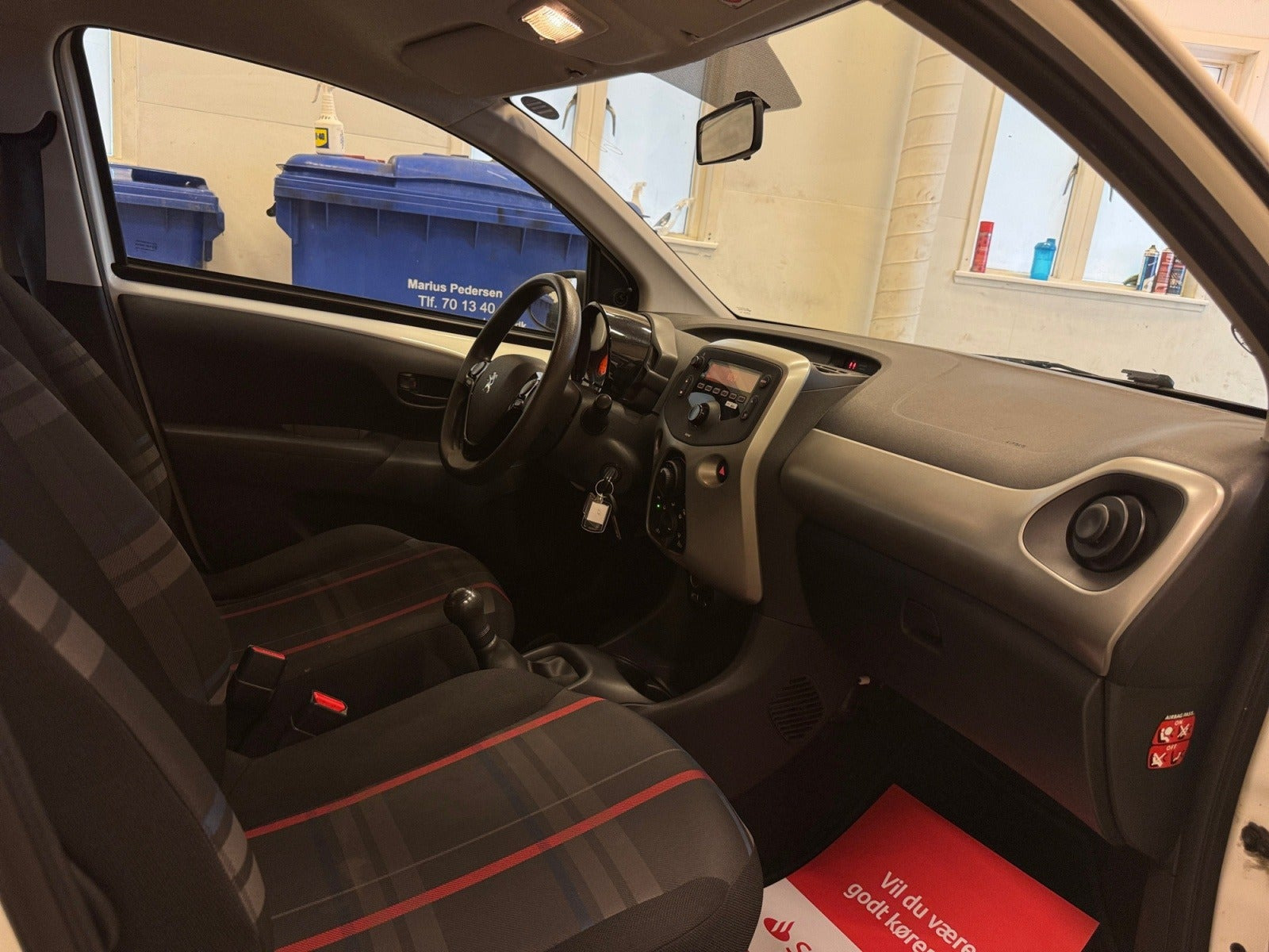 Hvid Peugeot 108 fra 2014