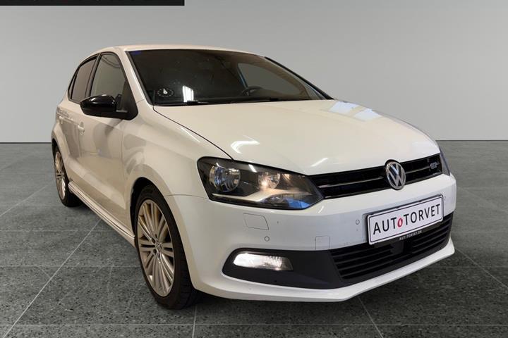 Hvid VW Polo fra 2015