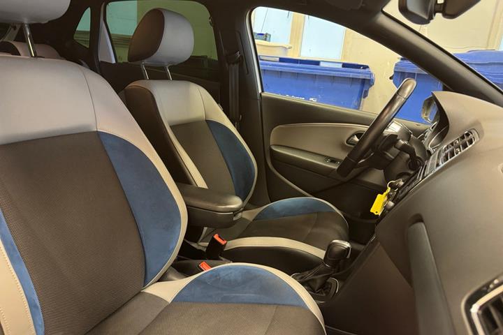 Hvid VW Polo fra 2015