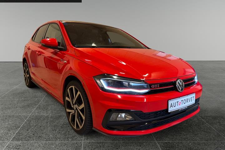 Rød VW Polo fra 2019