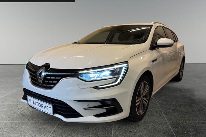 Hvid Renault Megane IV fra 2021 set udefra