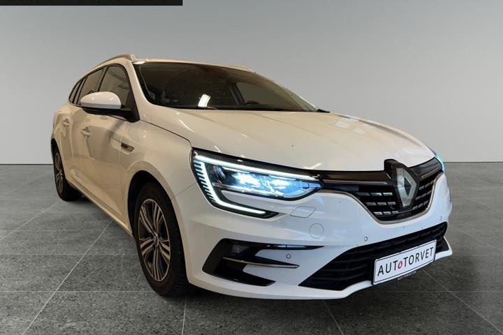 Hvid Renault Megane IV fra 2021