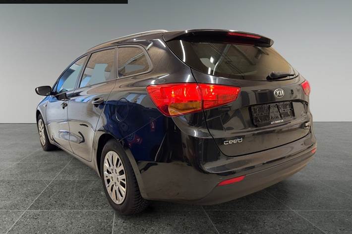 Sort Kia Ceed fra 2016
