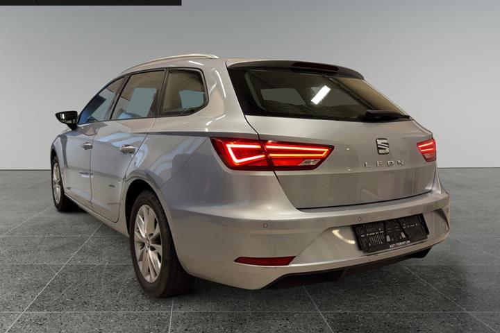 Sølv Seat Leon fra 2019