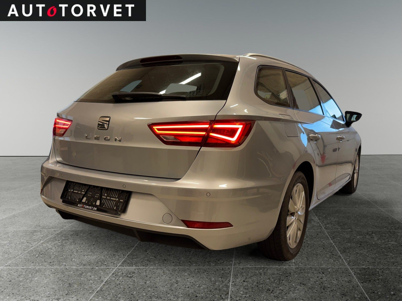 Sølv Seat Leon fra 2019