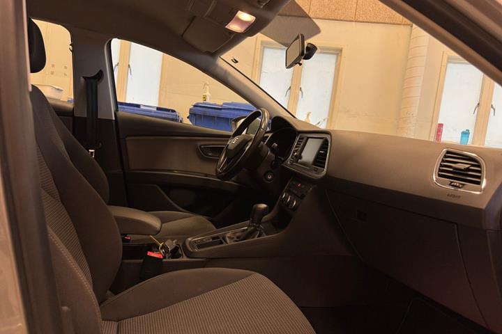 Sølv Seat Leon fra 2019