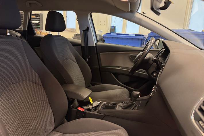 Sølv Seat Leon fra 2019