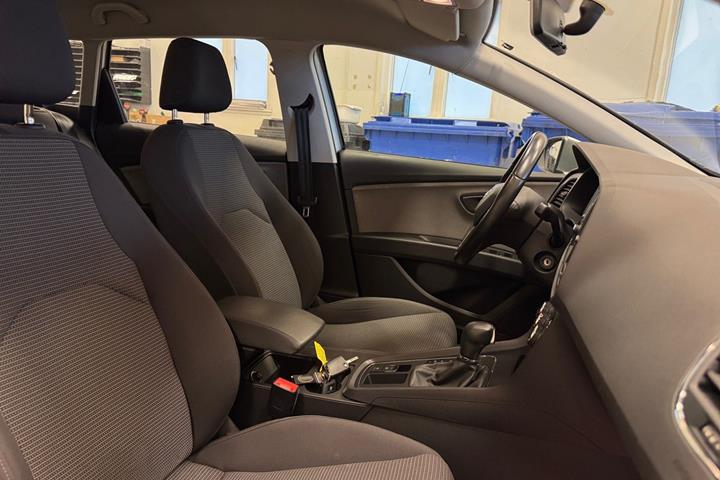 Sølv Seat Leon fra 2019