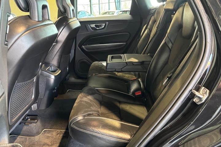 undefined Volvo XC60 fra 2018