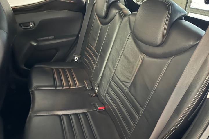 Sort Toyota Aygo fra 2015